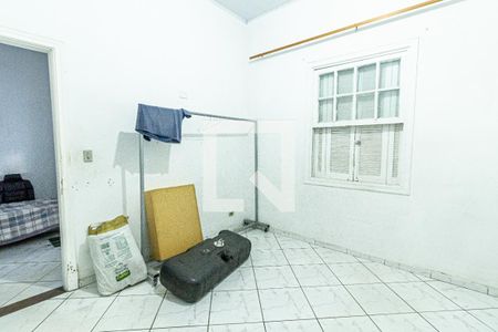 Quarto 2 de casa à venda com 2 quartos, 110m² em Vila Bastos, Santo André