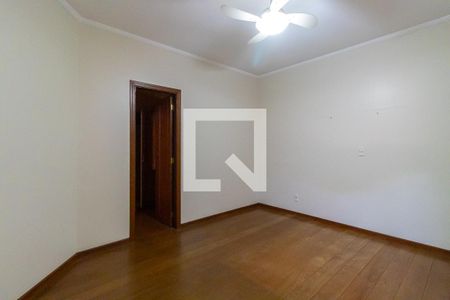 Quarto da suíte 1 de casa para alugar com 4 quartos, 299m² em Jardim das Paineiras, Campinas