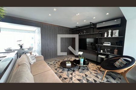 Sala de TV de apartamento à venda com 2 quartos, 84m² em Pinheiros, São Paulo