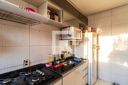 Cozinha de apartamento para alugar com 2 quartos, 42m² em Jardim Boa Vista (zona Oeste), São Paulo