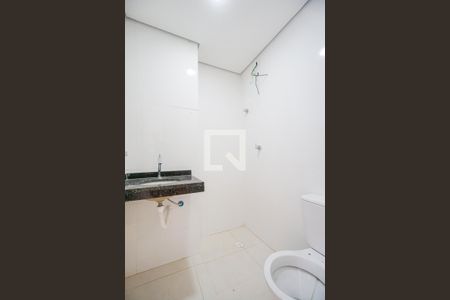 Banheiro de apartamento para alugar com 2 quartos, 37m² em Chácara Califórnia, São Paulo