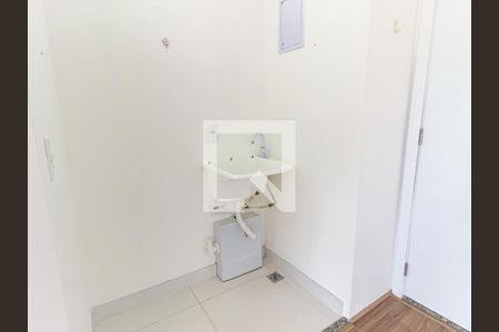 Sala/Cozinha de apartamento para alugar com 2 quartos, 37m² em Quarta Parada, São Paulo