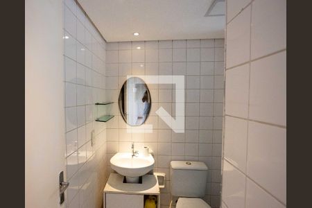 Apartamento à venda com 49m², 2 quartos e 1 vaga Apartamento à venda com 49m², 2 quartos e 1 vagaBanheiro