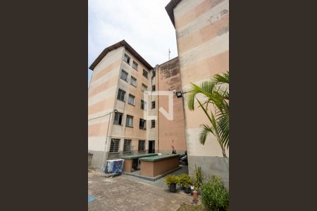Apartamento à venda com 49m², 2 quartos e 1 vaga Apartamento à venda com 49m², 2 quartos e 1 vagaFachada do bloco