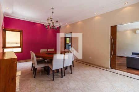Sala de casa de condomínio para alugar com 4 quartos, 437m² em Alphaville, Santana de Parnaíba
