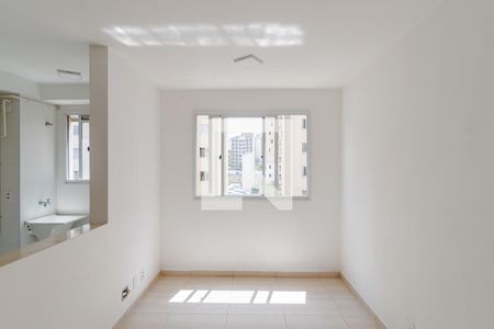 Sala de apartamento para alugar com 1 quarto, 41m² em Parque Bristol, São Paulo