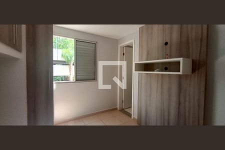 Quarto  de apartamento para alugar com 3 quartos, 53m² em Parque Sao Vicente, Mauá