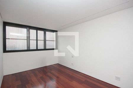 Casa à venda com 4 quartos, 522m² em Vila Alpina, Nova Lima