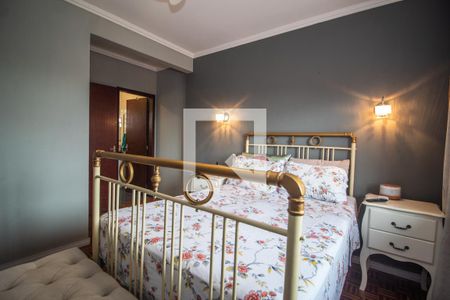 Casa à venda com 238m², 4 quartos e 2 vagas Casa à venda com 238m², 4 quartos e 2 vagasSuite