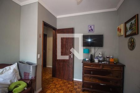 Casa à venda com 238m², 4 quartos e 2 vagas Casa à venda com 238m², 4 quartos e 2 vagasQuarto 3