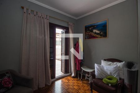 Casa à venda com 238m², 4 quartos e 2 vagas Casa à venda com 238m², 4 quartos e 2 vagasQuarto 3