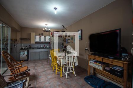 Casa à venda com 238m², 4 quartos e 2 vagas Casa à venda com 238m², 4 quartos e 2 vagasÁrea comum - Churrasqueira