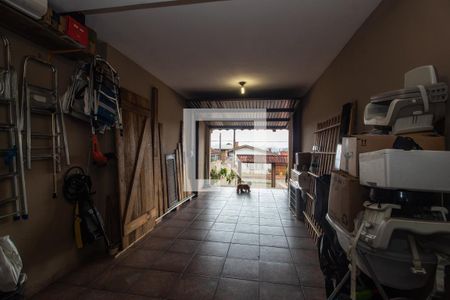 Casa à venda com 238m², 4 quartos e 2 vagas Casa à venda com 238m², 4 quartos e 2 vagasGaragem