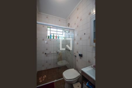 Casa à venda com 238m², 4 quartos e 2 vagas Casa à venda com 238m², 4 quartos e 2 vagasBanheiro 2