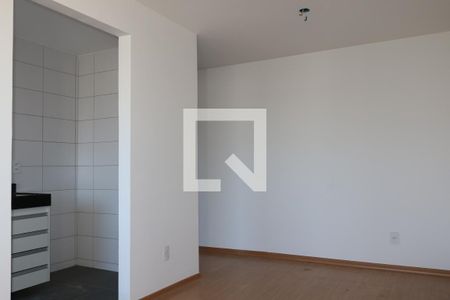 Sala de apartamento para alugar com 2 quartos, 50m² em Encantado, Rio de Janeiro