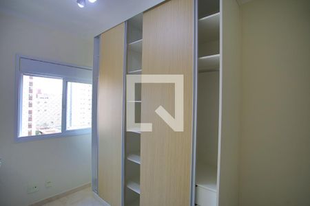 Quarto 1 de apartamento para alugar com 2 quartos, 65m² em Pompéia, Santos