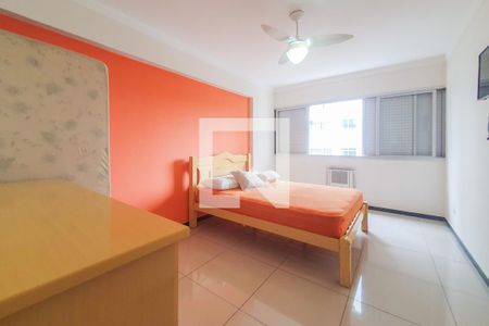 Quarto 1 de apartamento para alugar com 3 quartos, 104m² em Jardim Las Palmas, Guarujá