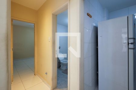 Corredor de apartamento para alugar com 2 quartos, 80m² em Grajaú, Rio de Janeiro