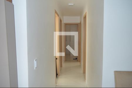 Sala - Corredor de apartamento à venda com 4 quartos, 85m² em Jacarepaguá, Rio de Janeiro
