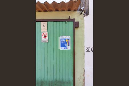 Casa à venda com 231m², 3 quartos e 2 vagas Casa à venda com 231m², 3 quartos e 2 vagasPlaca de Anuncio