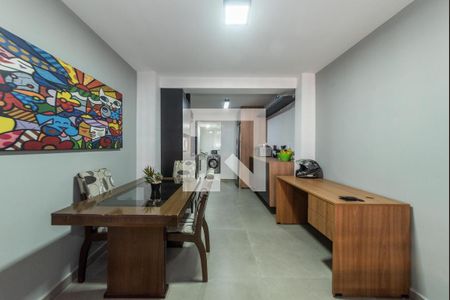 Sala de casa à venda com 2 quartos, 117m² em Vila Gumercindo, São Paulo