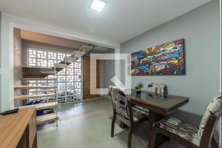 Sala de casa à venda com 2 quartos, 117m² em Vila Gumercindo, São Paulo