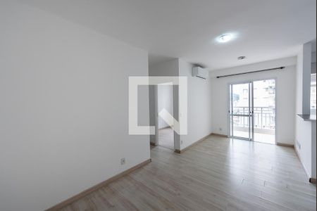 Sala de apartamento para alugar com 2 quartos, 64m² em Marapé, Santos