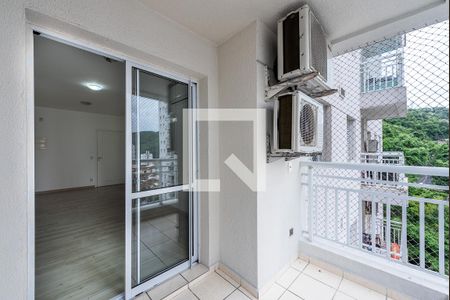 Varanda de apartamento para alugar com 2 quartos, 64m² em Marapé, Santos