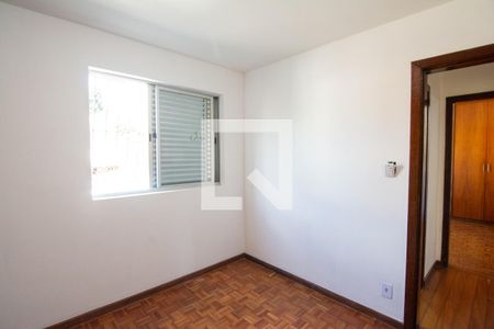 Quarto 2 de apartamento para alugar com 2 quartos, 80m² em Jardim America, Belo Horizonte