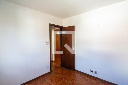 Quarto 2 de apartamento para alugar com 2 quartos, 80m² em Jardim America, Belo Horizonte