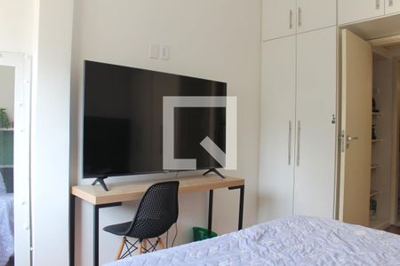 Quarto 1 de apartamento para alugar com 2 quartos, 70m² em Botafogo, Rio de Janeiro