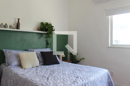 Quarto 1 de apartamento para alugar com 2 quartos, 70m² em Botafogo, Rio de Janeiro