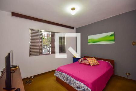 Casa à venda com 149m², 3 quartos e 3 vagas Casa à venda com 149m², 3 quartos e 3 vagasQuarto 2
