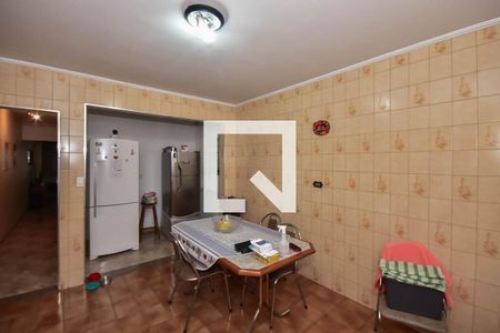 Casa à venda com 149m², 3 quartos e 3 vagas Casa à venda com 149m², 3 quartos e 3 vagasCozinha
