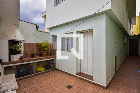 Casa à venda com 149m², 3 quartos e 3 vagas Casa à venda com 149m², 3 quartos e 3 vagasQuintal