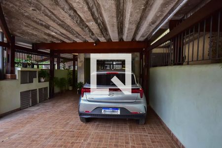 Casa à venda com 149m², 3 quartos e 3 vagas Casa à venda com 149m², 3 quartos e 3 vagasGaragem