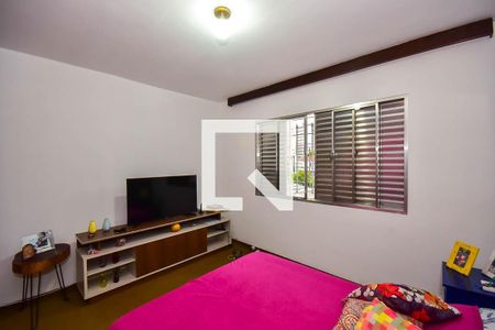 Casa à venda com 149m², 3 quartos e 3 vagas Casa à venda com 149m², 3 quartos e 3 vagasQuarto 2