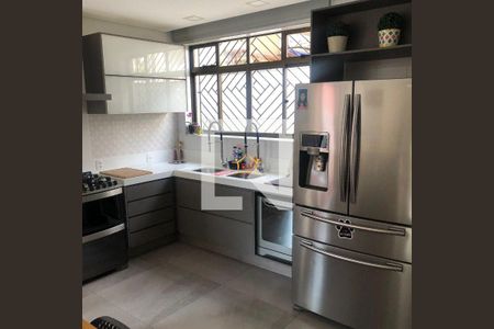 Casa à venda com 3 quartos, 250m² em Paquetá, Belo Horizonte