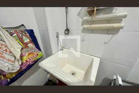 Cozinha e Área de Serviço de apartamento para alugar com 2 quartos, 45m² em Residencial Monte Carlo, Goiânia