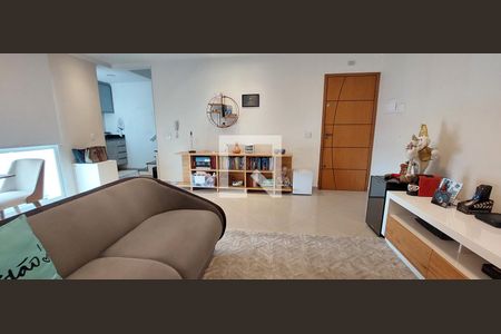 Sala de apartamento à venda com 2 quartos, 120m² em Vila Scarpelli, Santo André