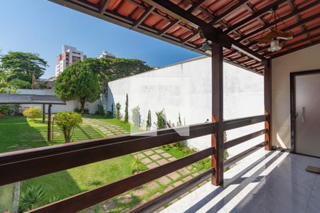 Varanda de casa para alugar com 4 quartos, 360m² em Itapoã, Belo Horizonte
