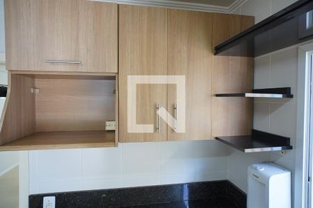 Cozinha de casa para alugar com 3 quartos, 195m² em Vila Ipiranga, Porto Alegre