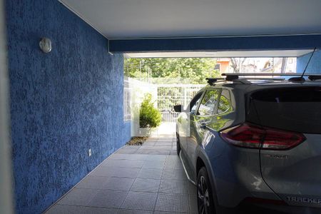 Sala - Vista de casa para alugar com 3 quartos, 195m² em Vila Ipiranga, Porto Alegre