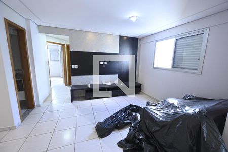 Sala de apartamento para alugar com 2 quartos, 82m² em Residencial Eldorado, Goiânia