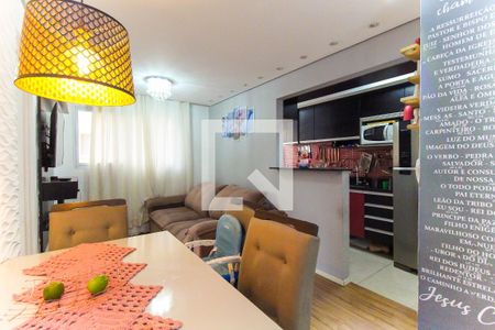 Sala de apartamento para alugar com 2 quartos, 44m² em Vila Nova Curuçá, São Paulo