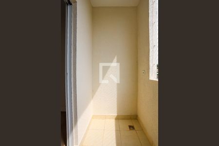 Sala - varanda de apartamento para alugar com 2 quartos, 54m² em Jardim Barbacena, Cotia