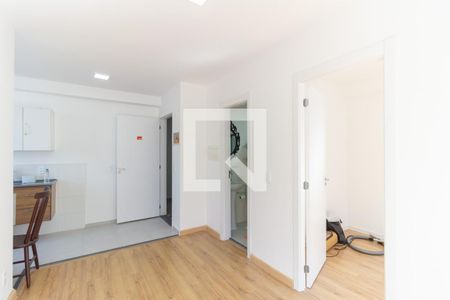 Sala de apartamento para alugar com 2 quartos, 39m² em Cambuci, São Paulo