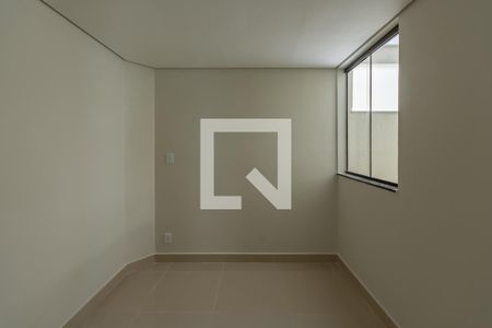 Quarto 1 de apartamento à venda com 2 quartos, 60m² em Planalto, Belo Horizonte
