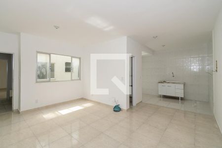 Sala de apartamento para alugar com 2 quartos, 60m² em Brás de Pina, Rio de Janeiro