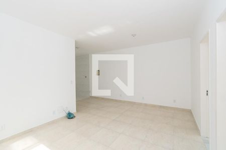 Sala de apartamento para alugar com 2 quartos, 60m² em Brás de Pina, Rio de Janeiro